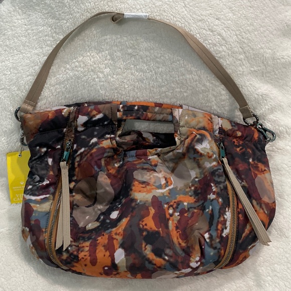 Vince Camuto Handbags - 🆕VINCE CAMUTO HARLO SATCHEL/TOTE. Color- Natural Earthy Mosaic Tones